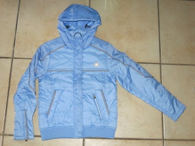 Lichtblauwe jas Le Coq Sportif, maat 152, Enlèvement, Comme neuf, Le coq sportif, Manteau