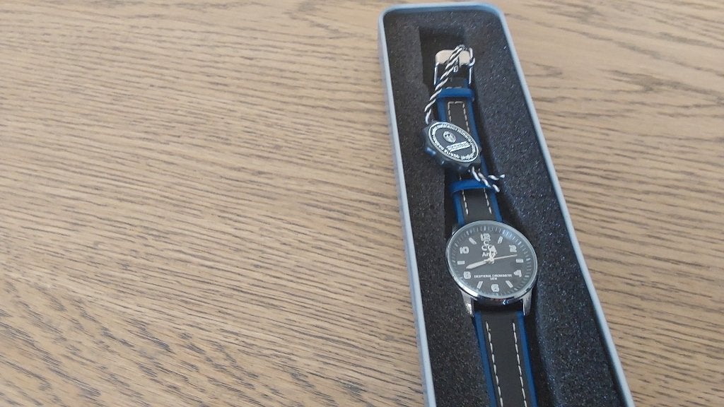 Dames uurwerk, Ophalen, Nieuw