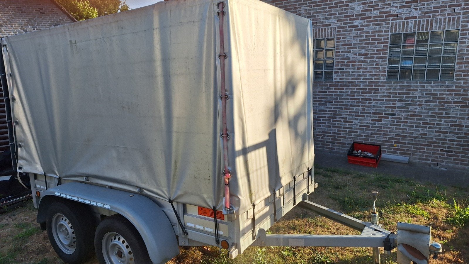 Te koop weinig gebruikt, Ophalen
