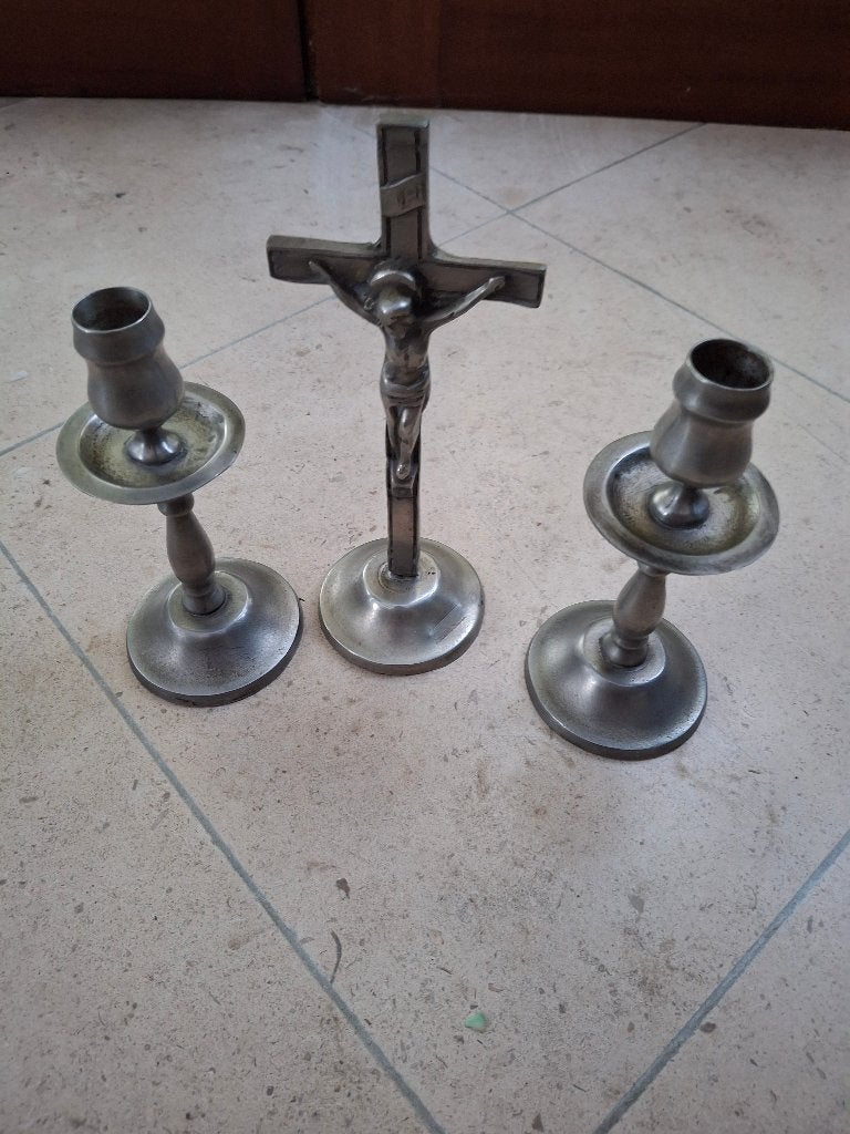 kruis en kandelaars in tin, Antiek en Kunst, Ophalen