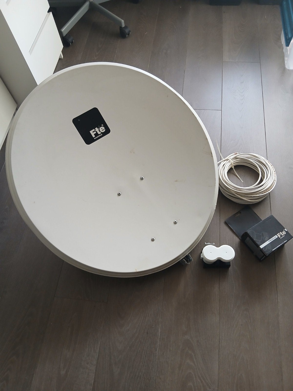 schotelantennes, Audio, Tv en Foto, Ophalen, Gebruikt, Overige merken
