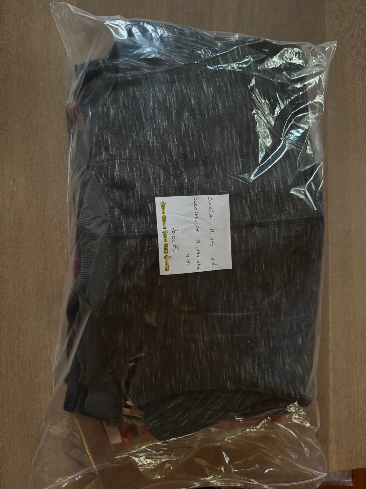 5 sweaters/vesten maat 140, Ophalen, Zo goed als nieuw