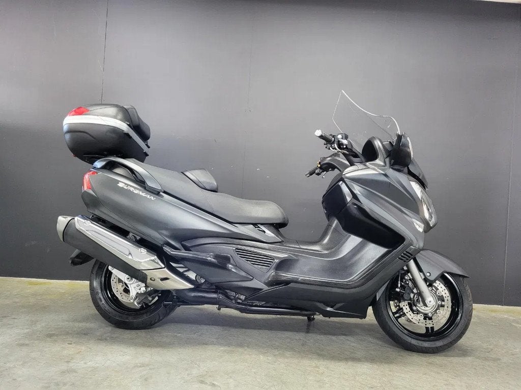 Suzuki AN 650 Burgman in mooie staat (bj 2015), Scooter, Bedrijf, Meer dan 35 kW, 650 cc