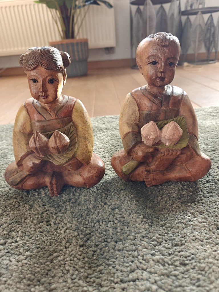 Set vintage handgesneden houten Aziatische gelukskinderen, Antiek en Kunst, Ophalen, Hout, Beeld, Minder dan 20 cm