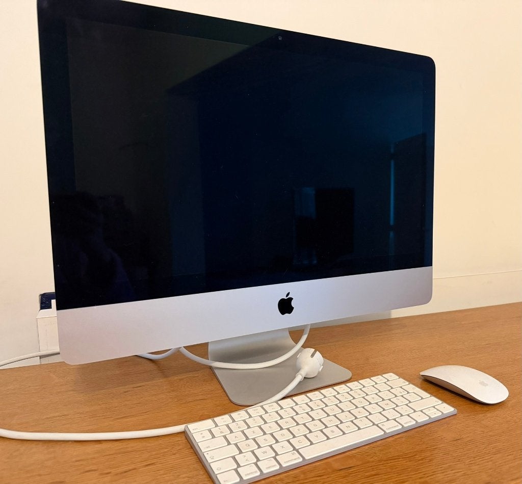 iMac Set – iMac 21.5" Retina 4K (2019) + toetsenbord & muis, Informatique & Logiciels, Apple Desktops, Comme neuf, iMac, Inconnu
