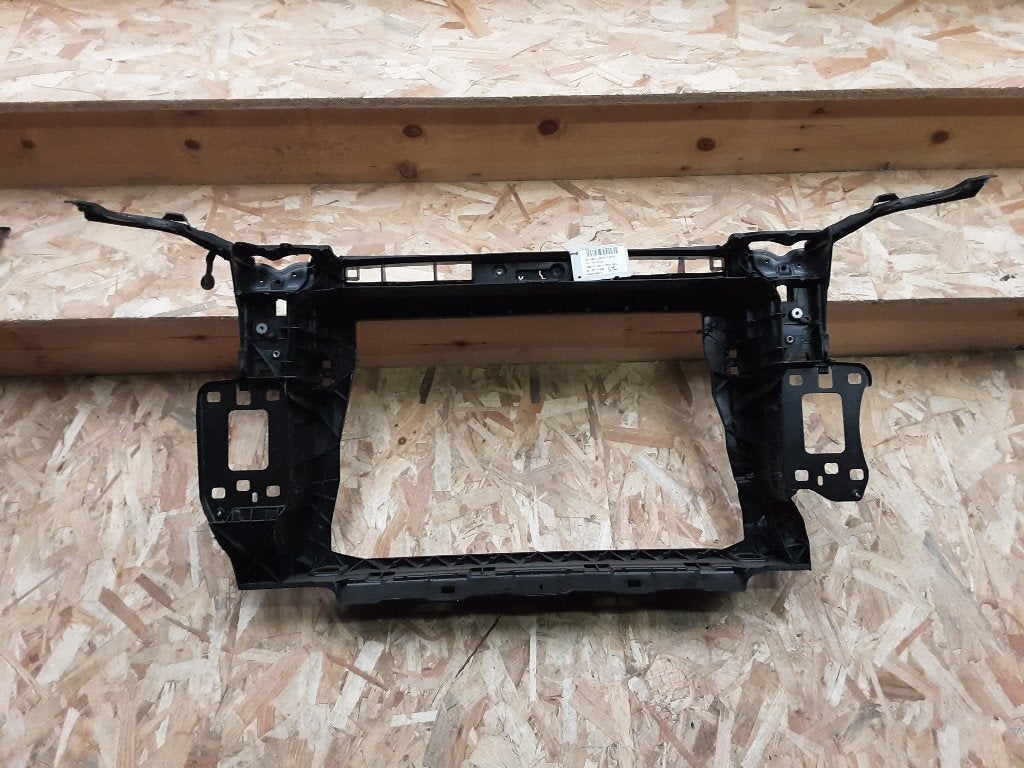 FACE AVANT Audi Q3 (F3B) (01-2018/06-2021) (83A805594J), Auto-Union-Straße  1,
85057  Ingolstadt, DE, Info@audi.de, Audi, Utilisé