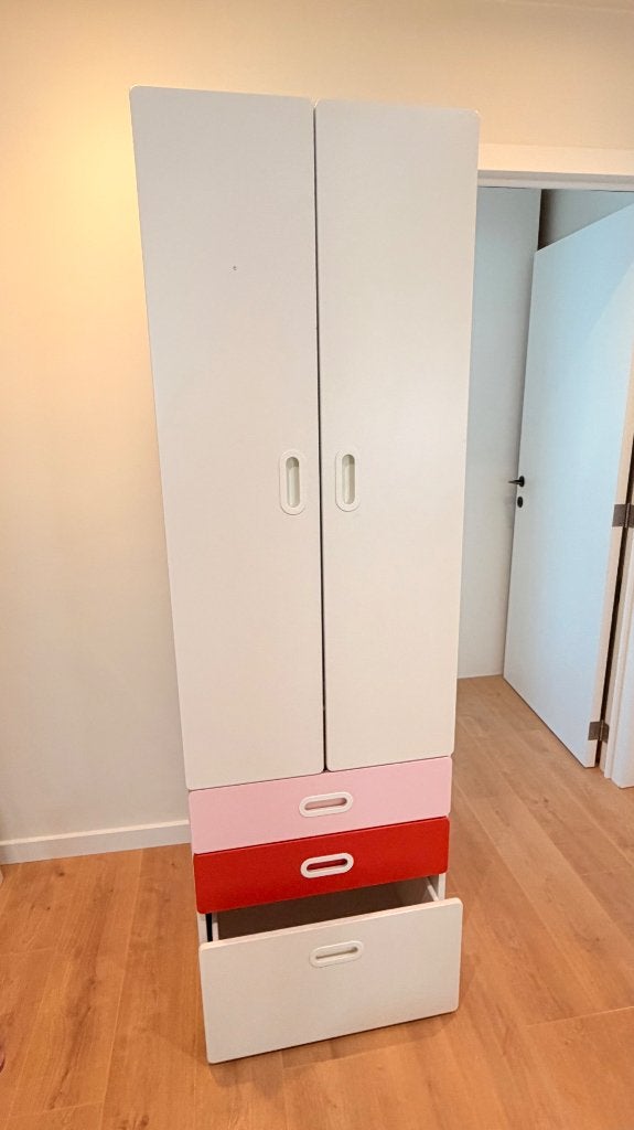 Superbes armoires enfant ikea a vendre pour 140€ les deux, Enfants & Bébés, 105 cm ou plus, Enlèvement, Utilisé, 50 à 70 cm