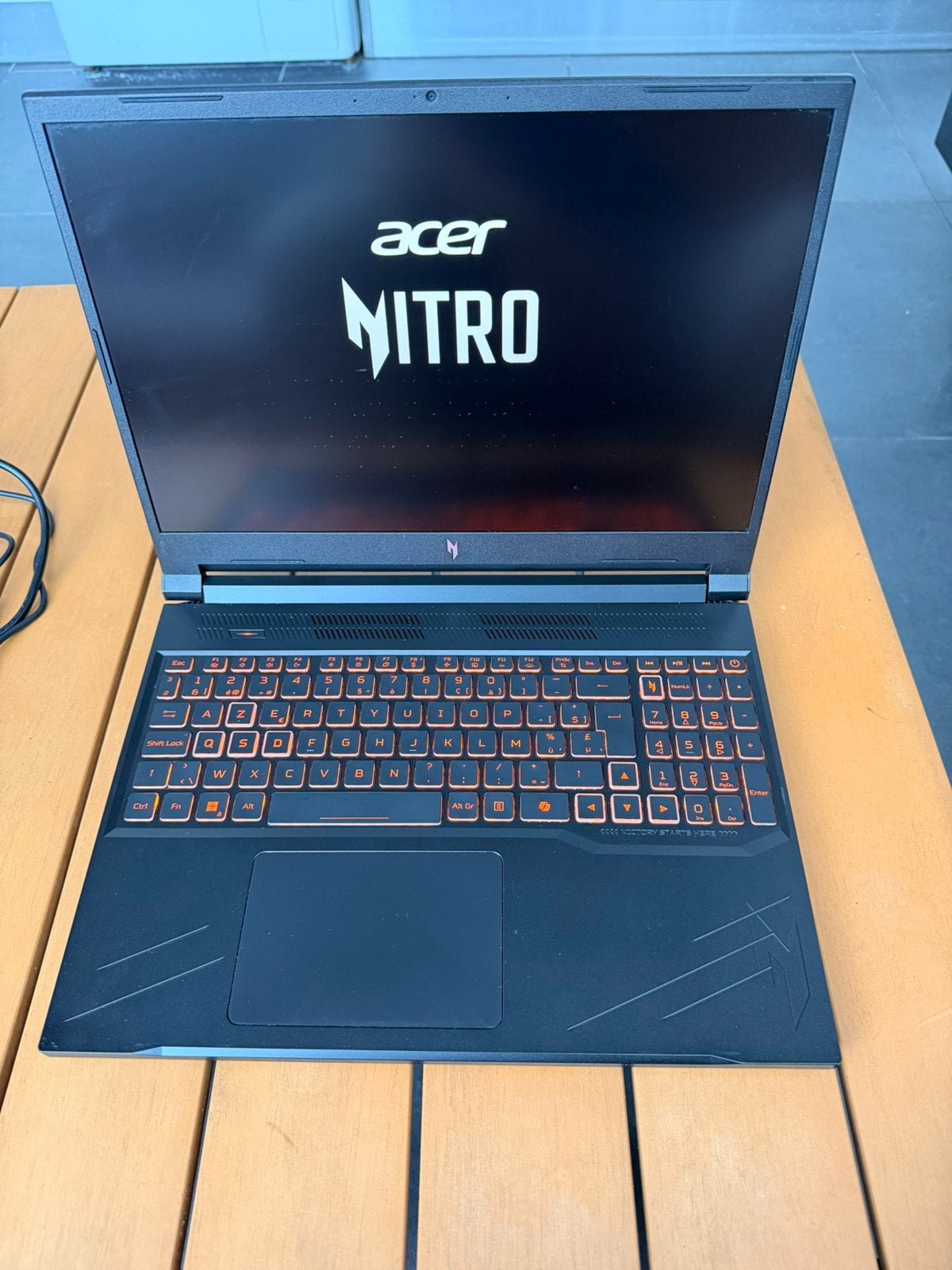 Acer Nitro V 16, RTX 4060, Ryzen 7, 32 Go, 1 To, 165 Hz, 32 GB, 16 pouces, Comme neuf, Gaming