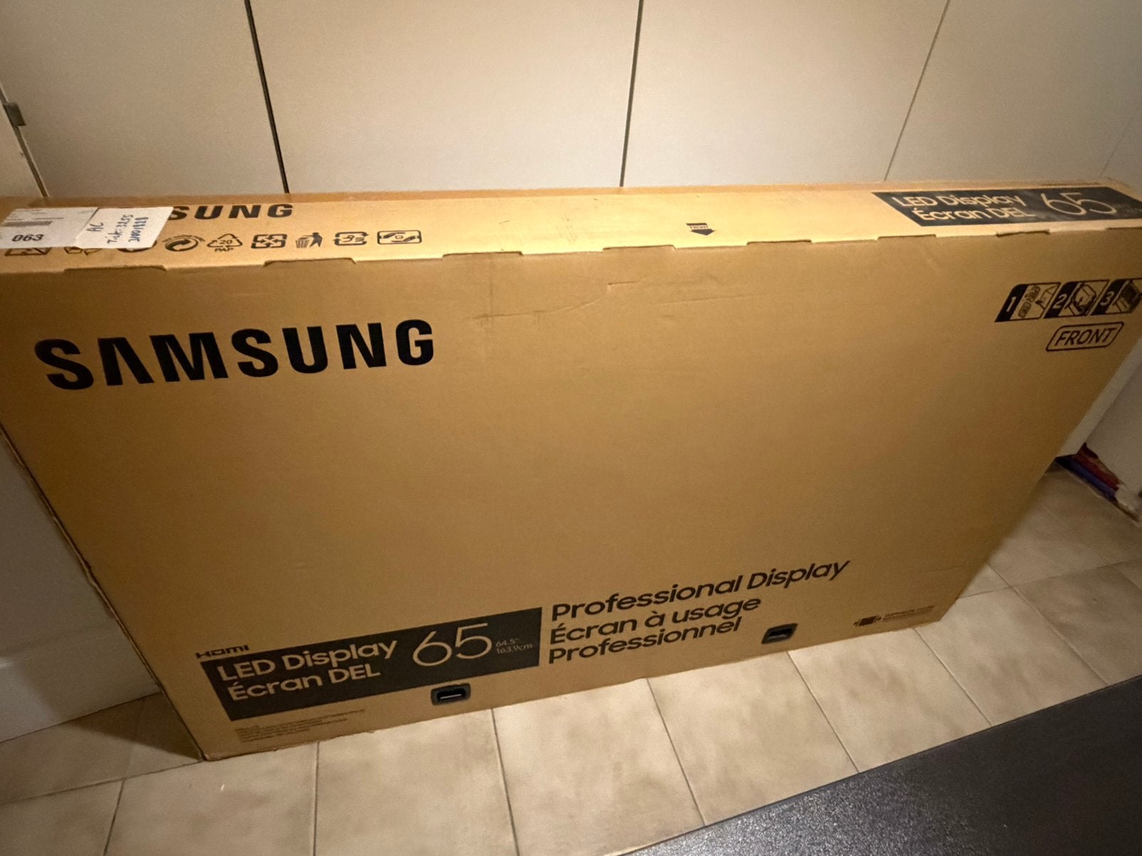 Samsung 65" Professional Display  (65QBR) Nieuw in doos, Audio, Tv en Foto, Televisies, Ophalen, Zo goed als nieuw, LED, Samsung