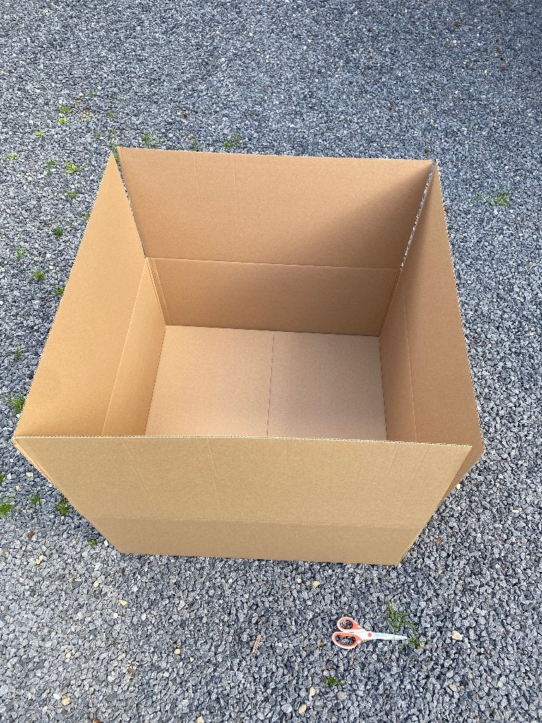 150 Caisses en cartons 825x825x370 mm, Neuf, Repliable, 35 à 50 cm, Enlèvement