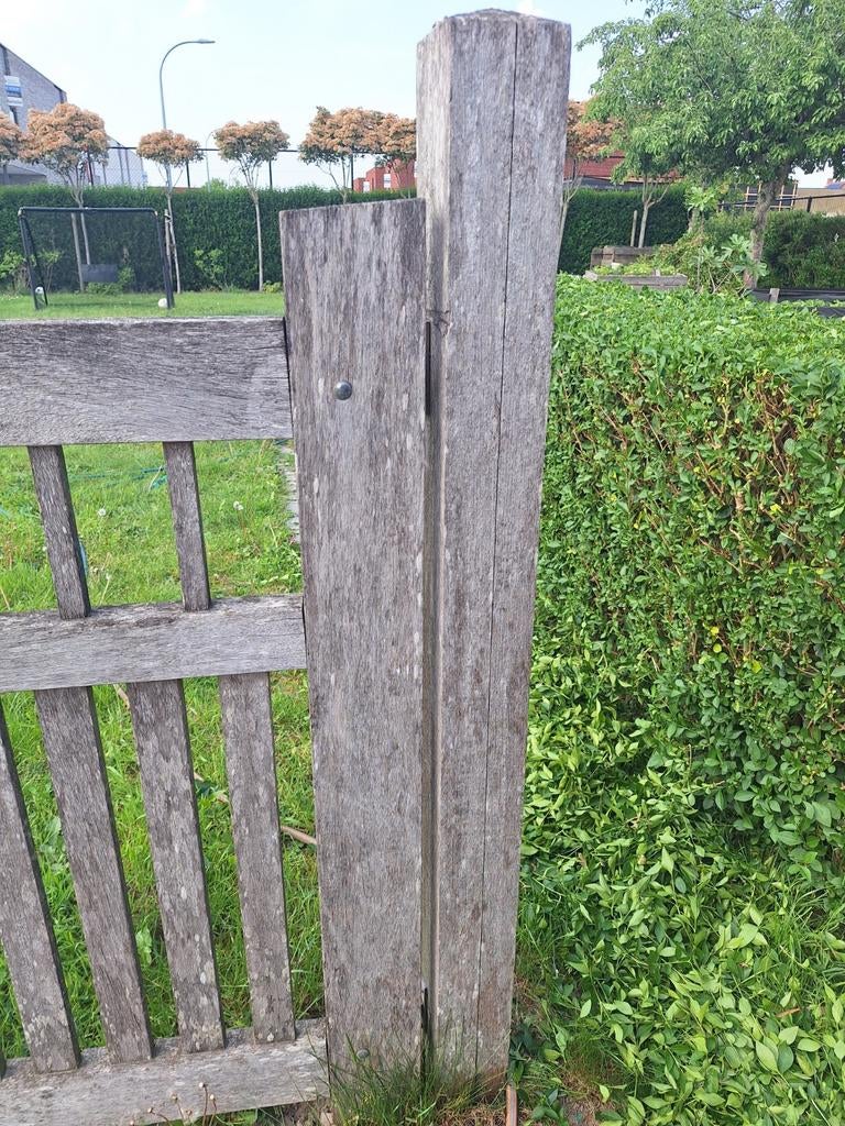 Tuinhek 2 poorten, Enlèvement