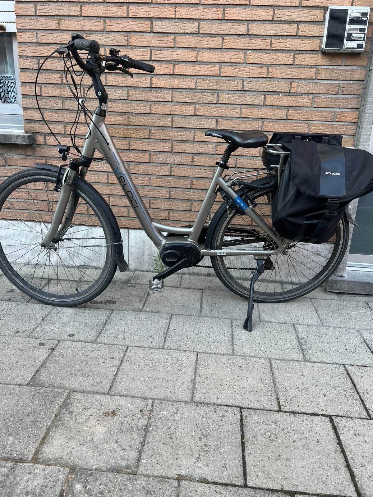 Vélo électrique Veloci avec moteur central Bafang, Vélos & Vélomoteurs, Enlèvement, Comme neuf