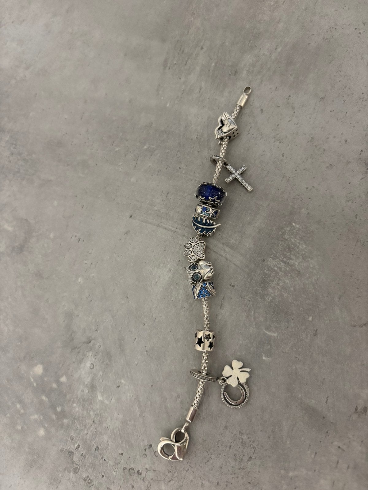 Pandora met 10 bedels nieuw, Handtassen en Accessoires, Armbanden, Ophalen of Verzenden, Zo goed als nieuw