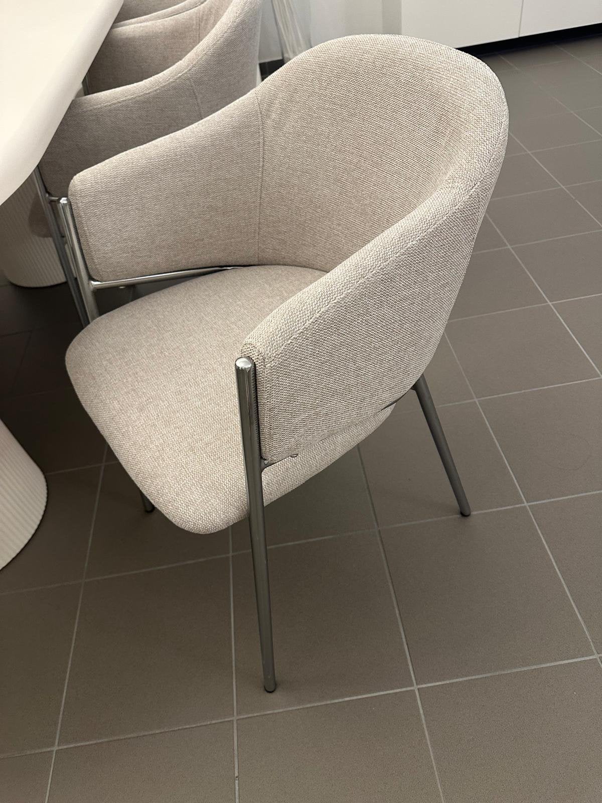6 chaises crème beige encore nouveaux jamais utilisé, Maison & Meubles, Enlèvement, Comme neuf, Autres couleurs, Cinq, Six Chaises ou plus