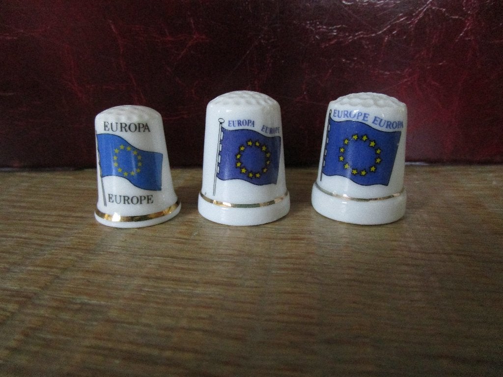 vingerhoedjes Europa, Verzamelen, Ophalen of Verzenden, Nieuw, Porselein