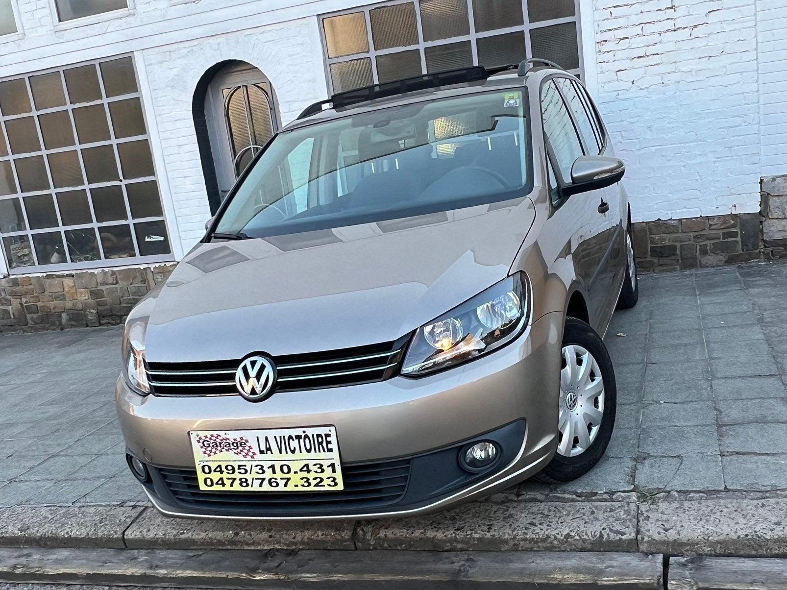 Volkswagen Touran 7 PLACES 2014 TDi 77kw 0032478767323, Auto's, Voorwielaandrijving, Euro 5, Stof, 4 cilinders