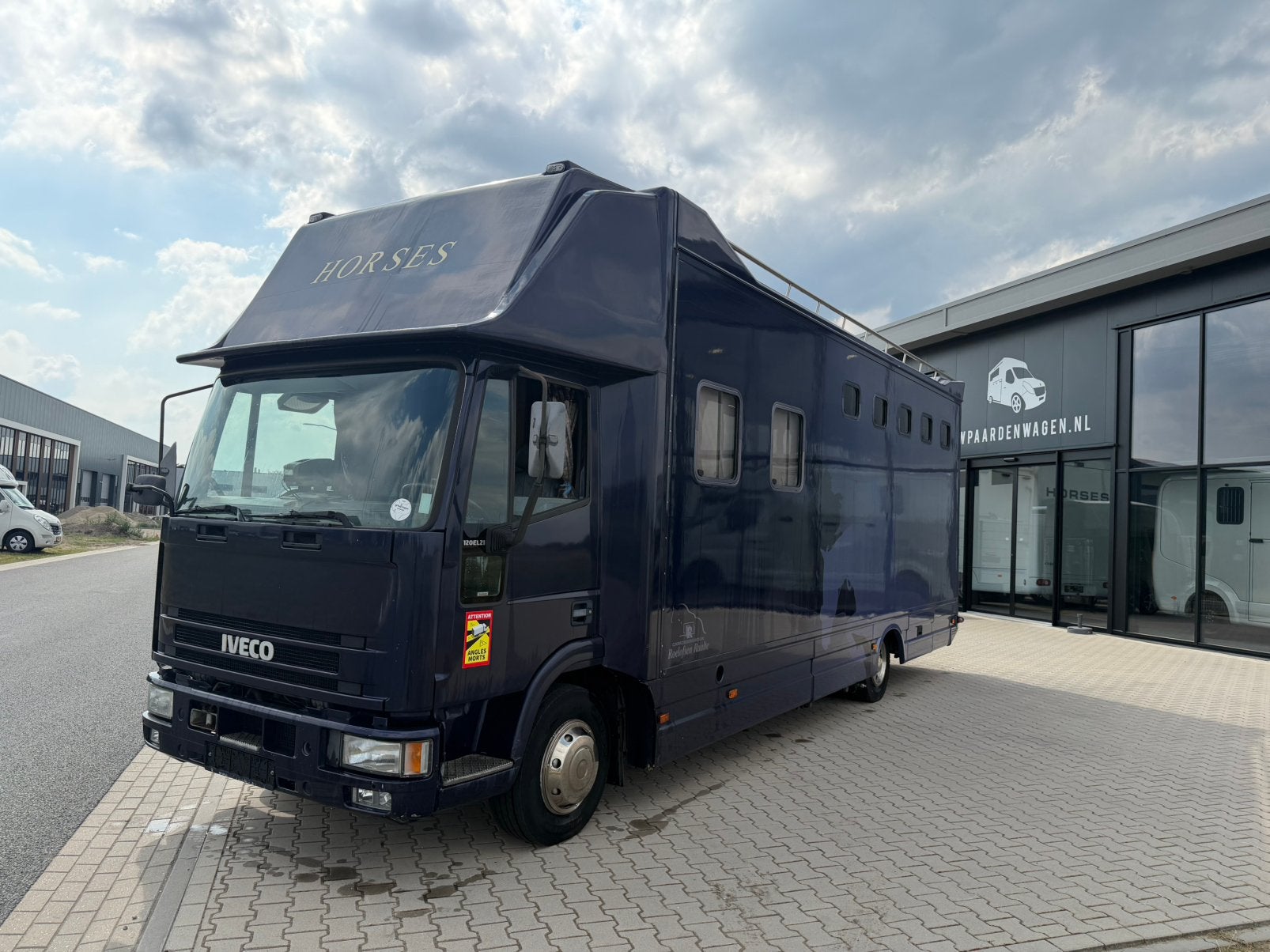 Iveco ROELOFSEN paardencamionette >marge< paardenwagen, Dieren en Toebehoren, Ophalen