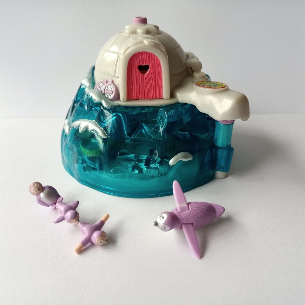 Polly Pocket vintage Arctic Pets 2000 Mattel avec figurines, Enlèvement ou Envoi, Utilisé