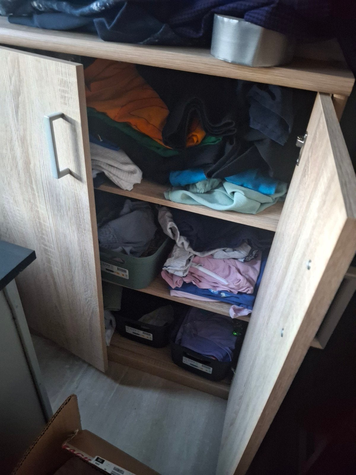 Kastje, Ophalen