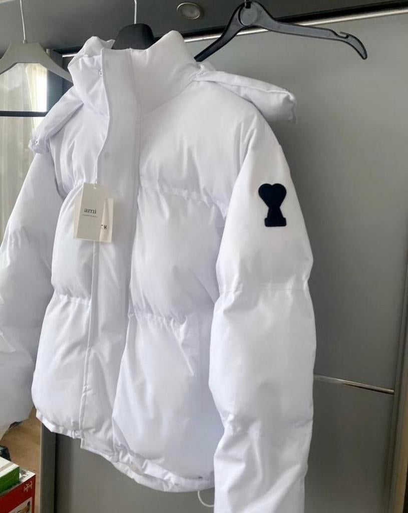 Veste Ami, Enlèvement, Neuf