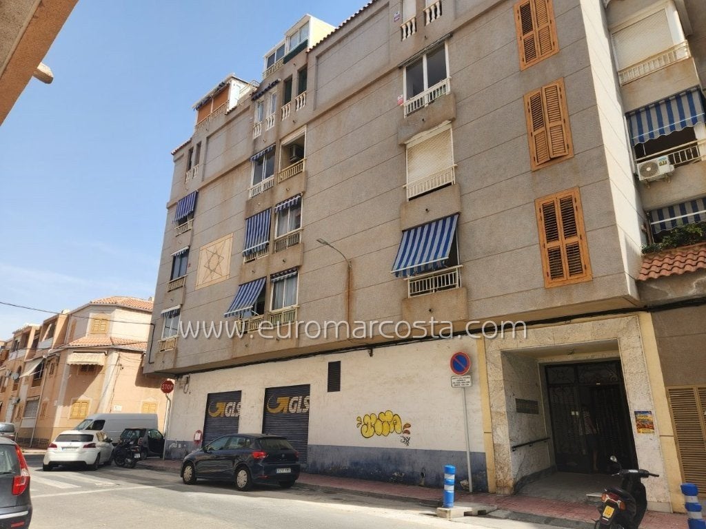 S40659-Appartement avec piscine commune, Immo, Buitenland, 40 m², Torrevieja, Dorp, Spanje