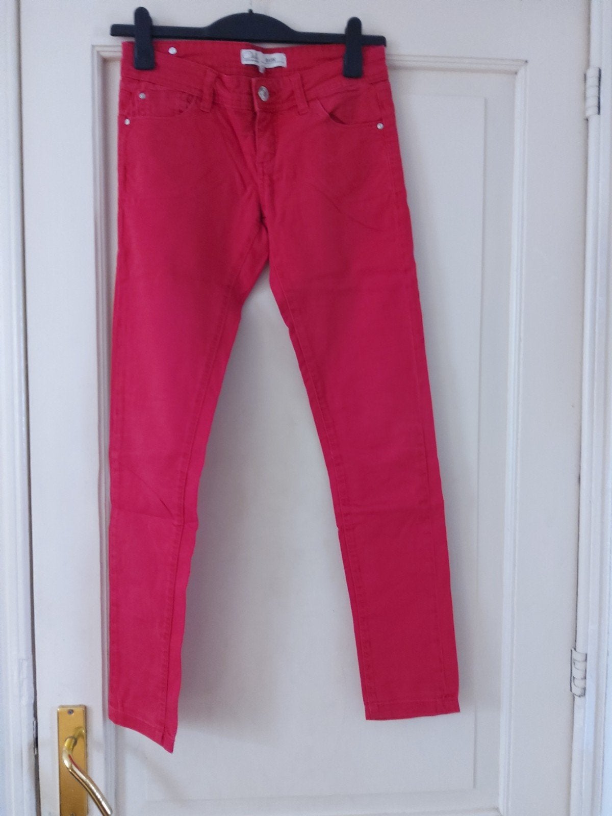 rode jeansbrowk clockhouse basic maat 36, Kleding | Dames, Broeken en Pantalons, Clockhouse C&A, Ophalen of Verzenden, Zo goed als nieuw