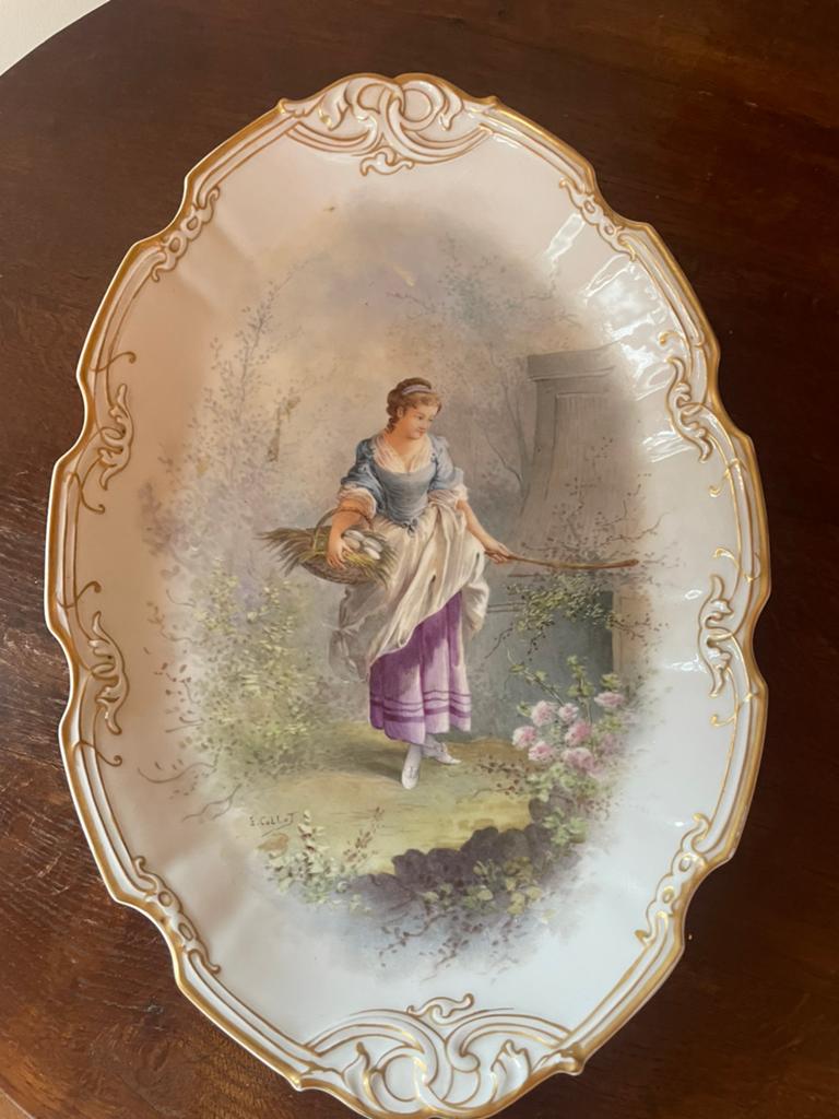 Plat ancien en porcelaine, Enlèvement ou Envoi