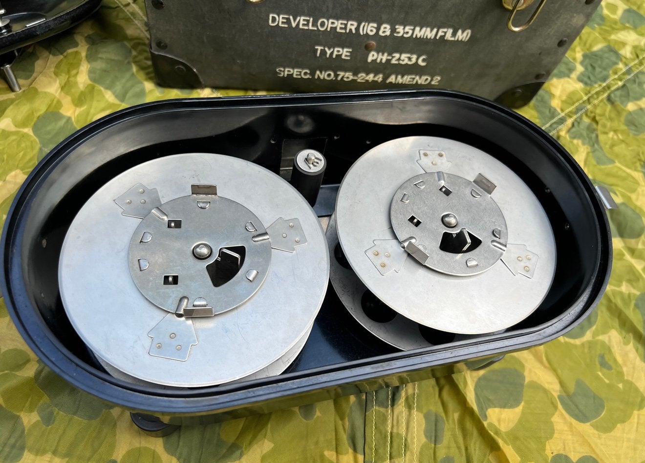 WWII U.S. Signal Corps Developing Equipment PH-253-C (1944), Verzamelen, Ophalen of Verzenden