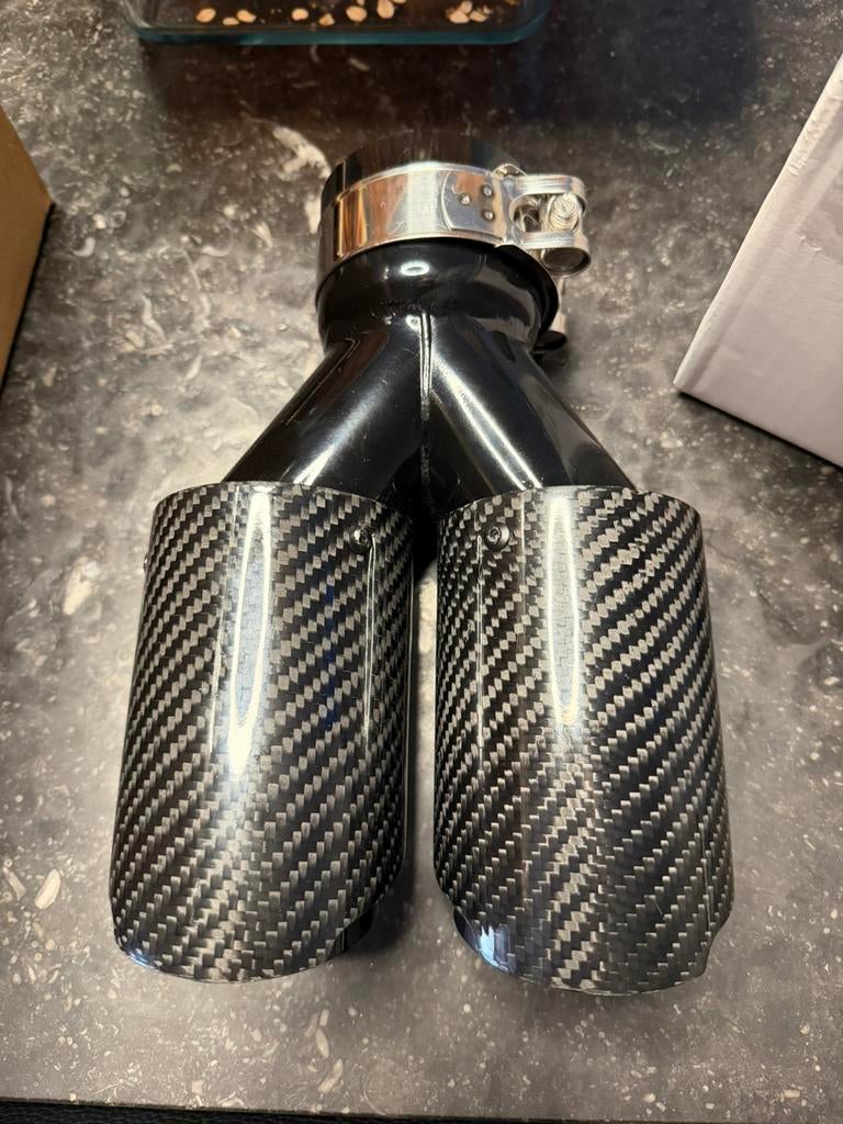 Embout d'échappement de voiture 67 mm, Enlèvement ou Envoi