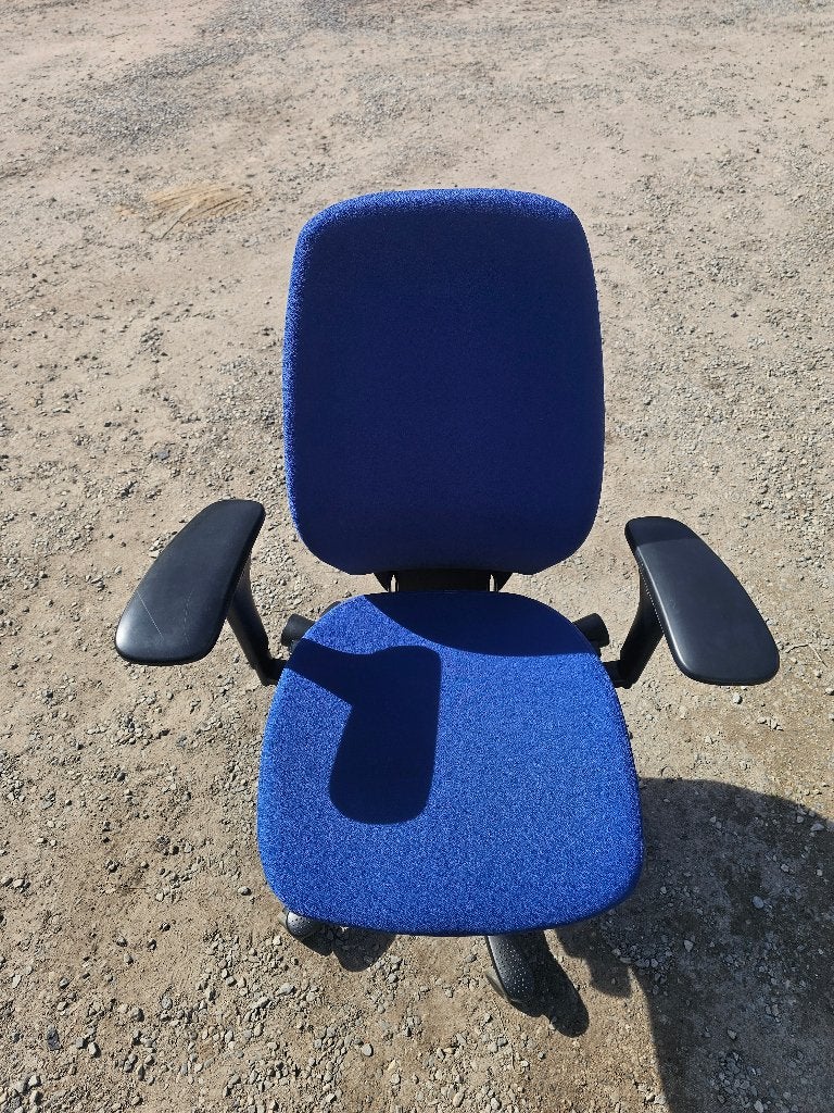 Ergonomische bureaustoel Kinnarps Model plus 9000, Huis en Inrichting, Bureaustoelen, Zo goed als nieuw, Bureaustoel, Blauw, Ergonomisch