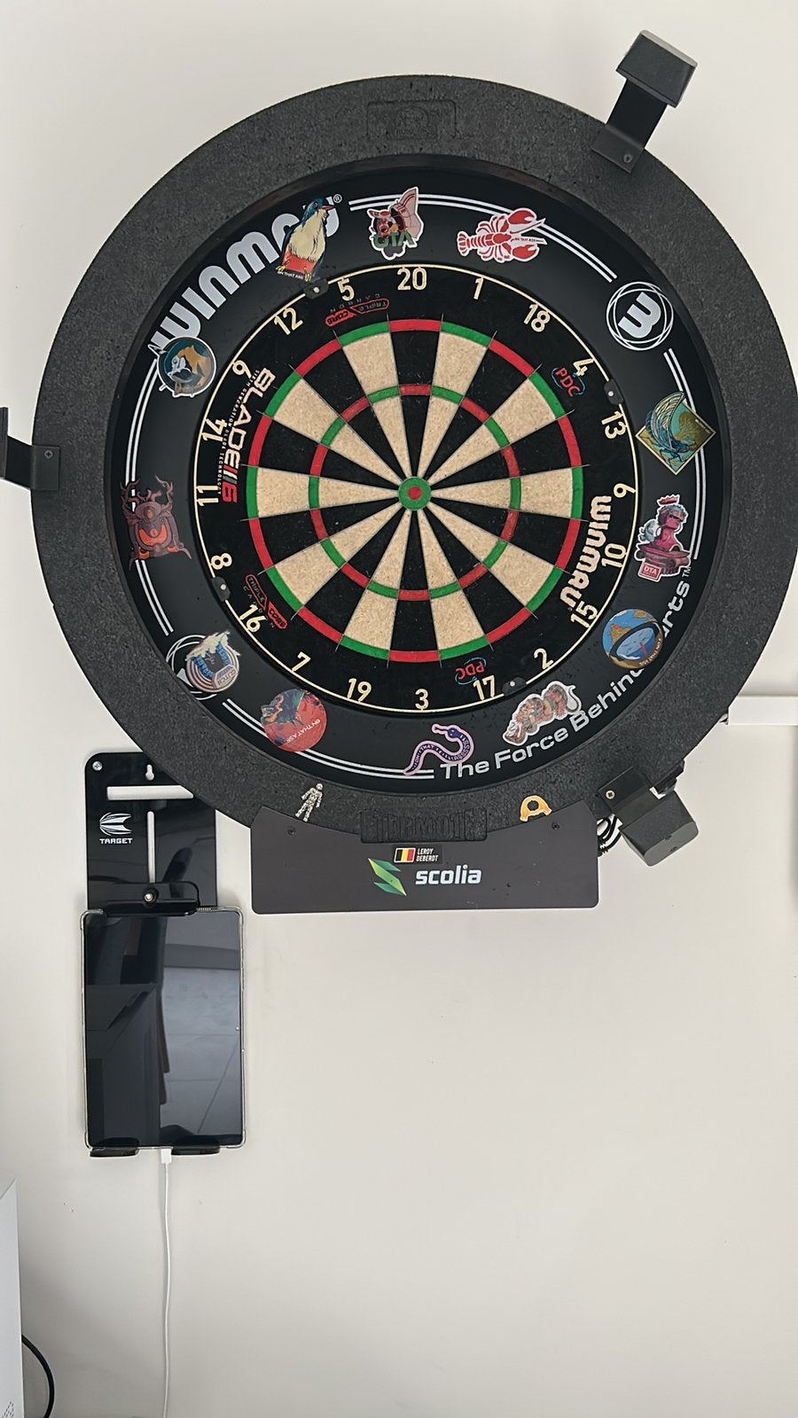 Scolia , dartbord (2) + tablet en tablet houder, Sport en Fitness, Darts, Ophalen, Zo goed als nieuw, Dartbord, Elektronisch