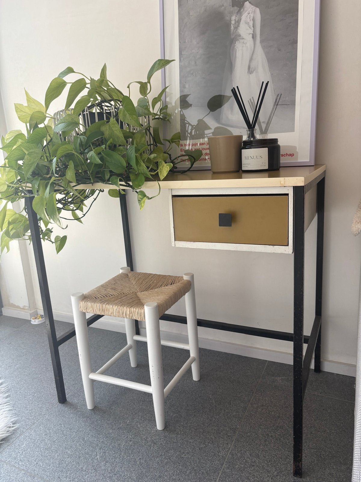 Vintage retro bureau met lades, Ophalen, Gebruikt, Met lades, 50 cm