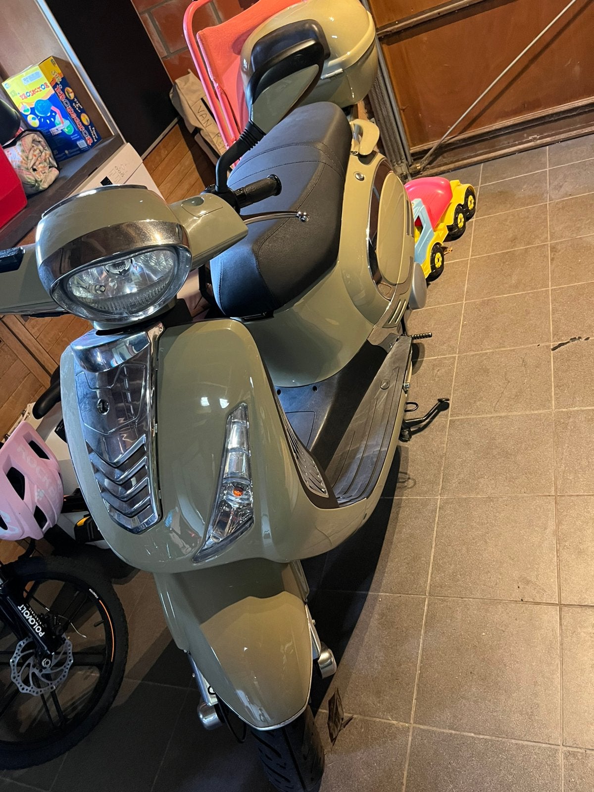 Sym 125cc, Enlèvement, Utilisé