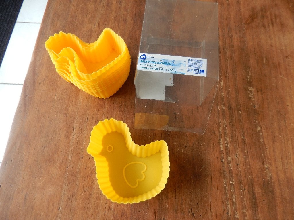 Cupcake vormpjes : pasen, Hobby en Vrije tijd, Ophalen of Verzenden, Zo goed als nieuw