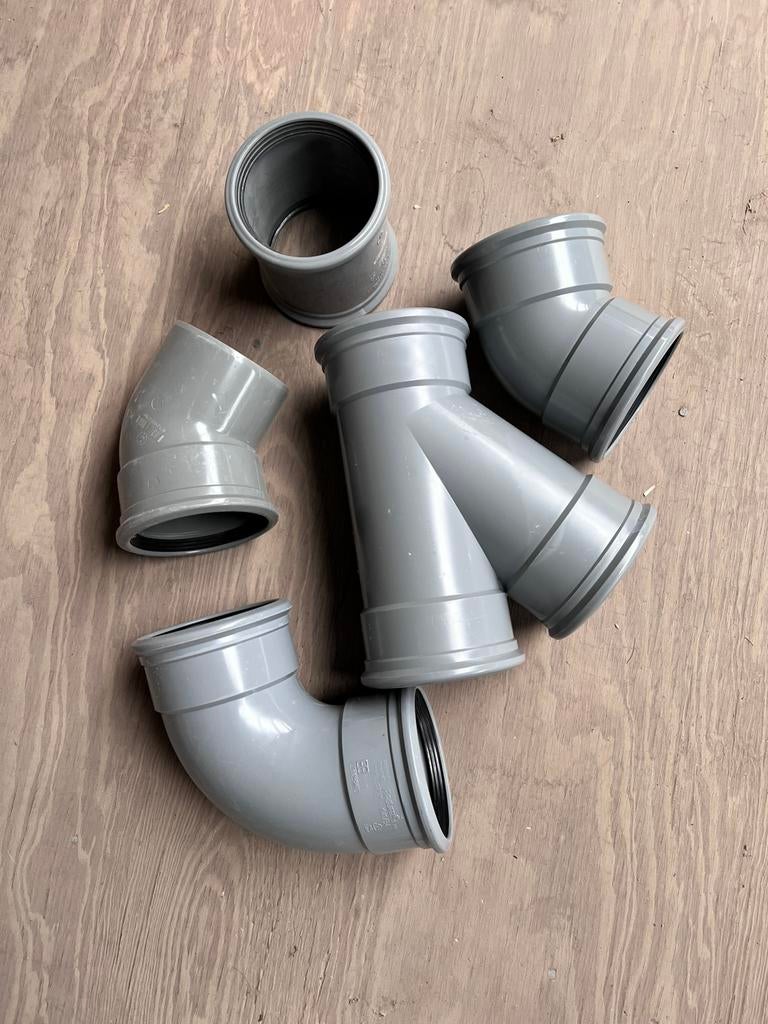 PVC hulpstukken riolering diameter 125 en 160, Ophalen, Bochten, PVC, Nieuw