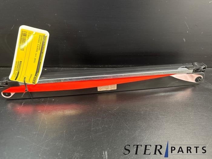 Triangle de présignalisation d'un Mercedes S-Klasse, 3 mois de garantie, Utilisé, -, -