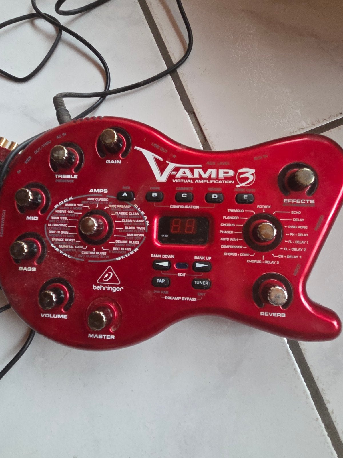 Behringer Vamp3, Musique & Instruments, Enlèvement, Guitare