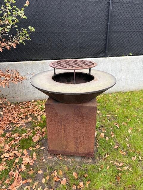hout barbecue, Tuin en Terras, Ophalen, Zo goed als nieuw, Overig