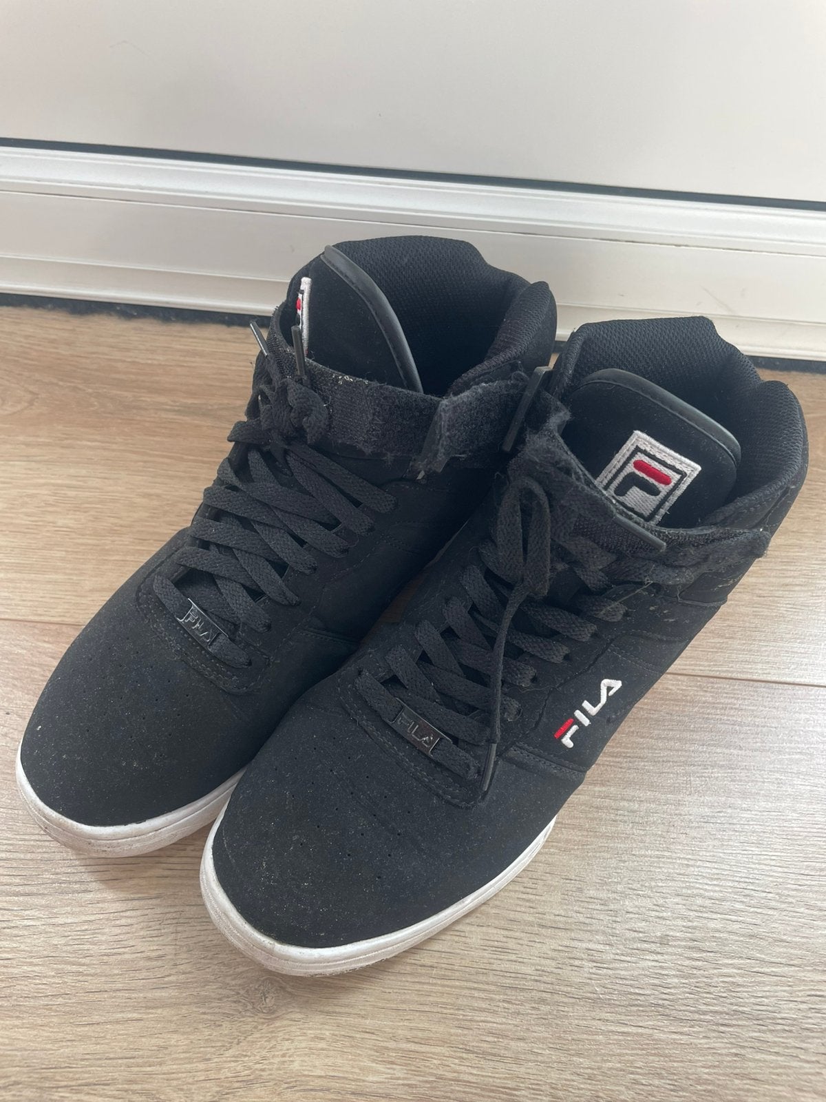 Fila sneakers 44, Verzenden, Zo goed als nieuw