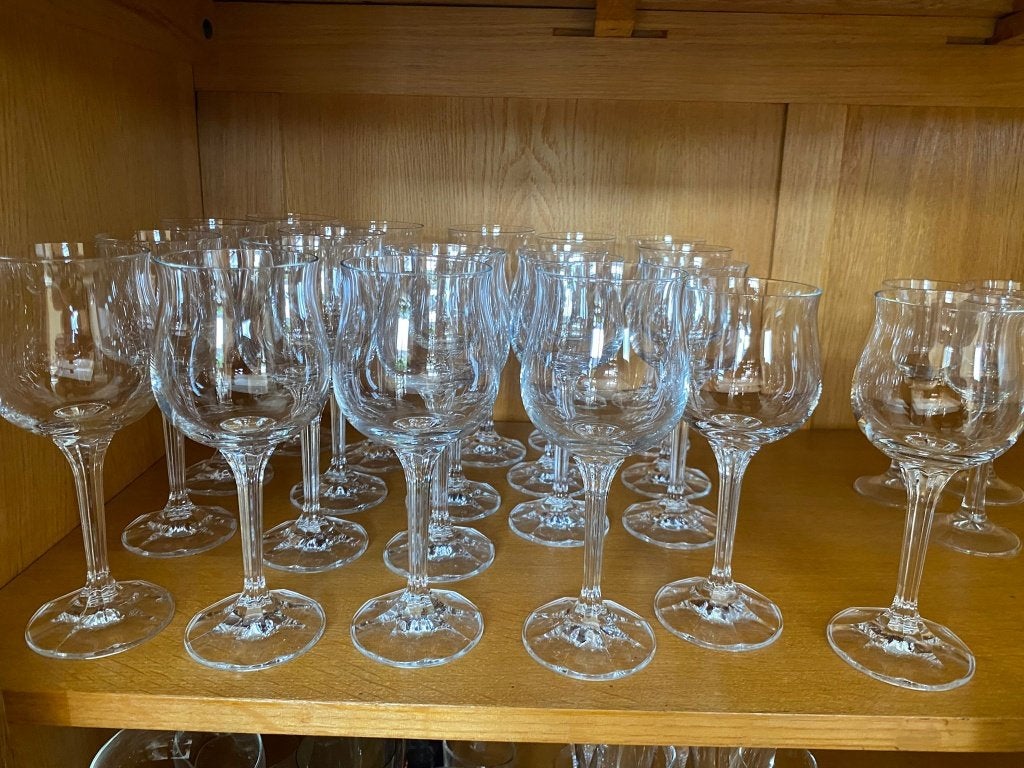 Grand ensemble de verres à vin élégants, Enlèvement, Comme neuf, Autres types