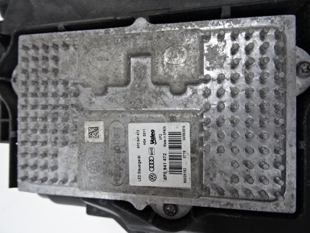 COMPUTER XENON RECHTS Seat Leon (5FB) (5F0941472), Gebruikt, Mevr. I. Hauben, Rue de l'Espoir 34 34
4030  GRIVEGNÉE, BE, Info@Collignon.be