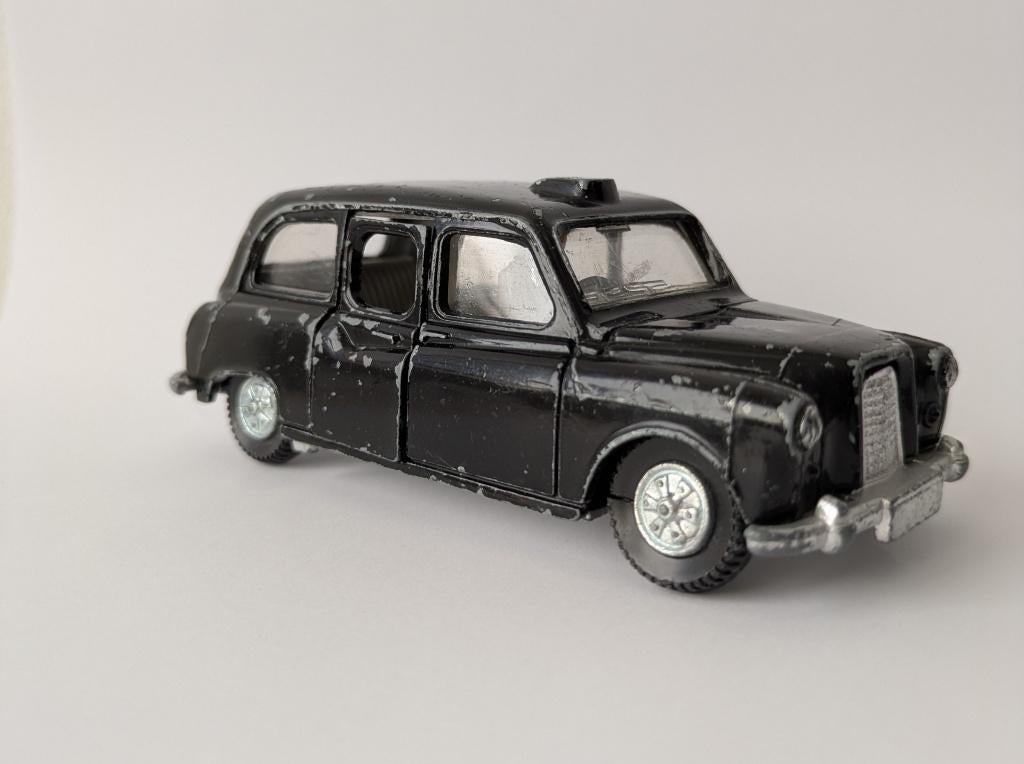 Dinky Toys. Austin London Taxi, Ophalen of Verzenden, Gebruikt, Auto, Dinky Toys