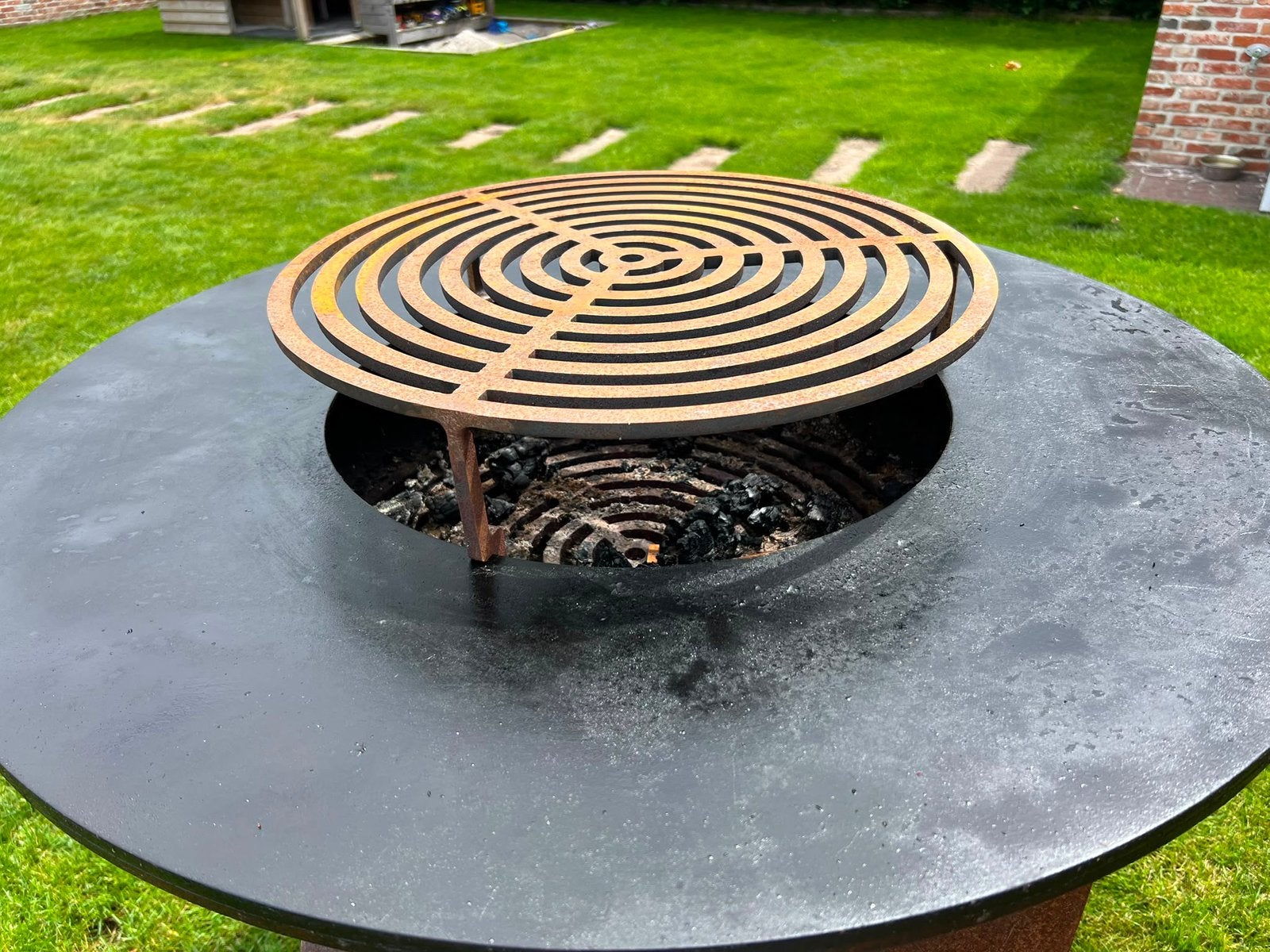 Ofyr grill 100, Ophalen, Nieuw