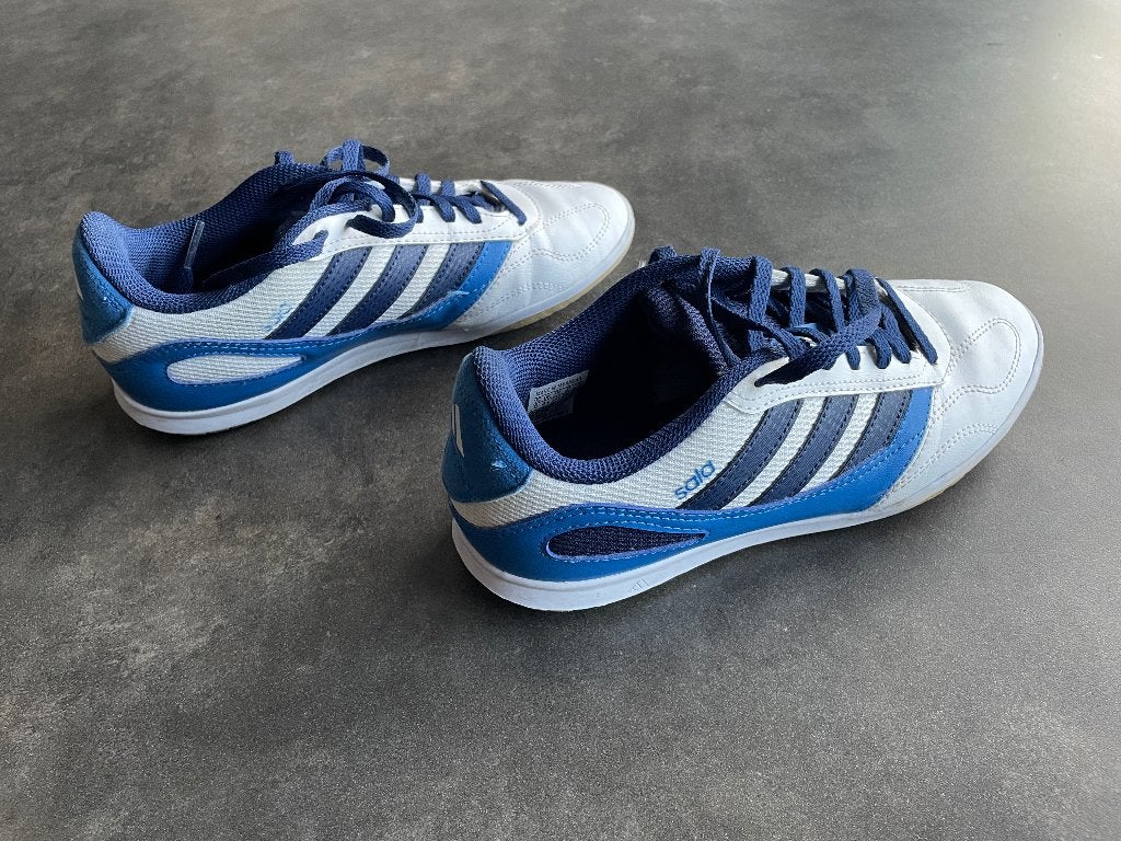 Chaussures de futsal, Sports & Fitness, Enlèvement, Comme neuf, Chaussures