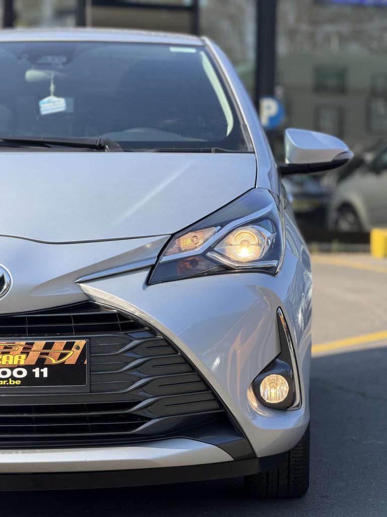Toyota Yaris Yaris 1.5i Dual VVT-iE Y20*NAVI*CAMERA*BT*garan, Achat, 82 kW, Entreprise, 1445 kg