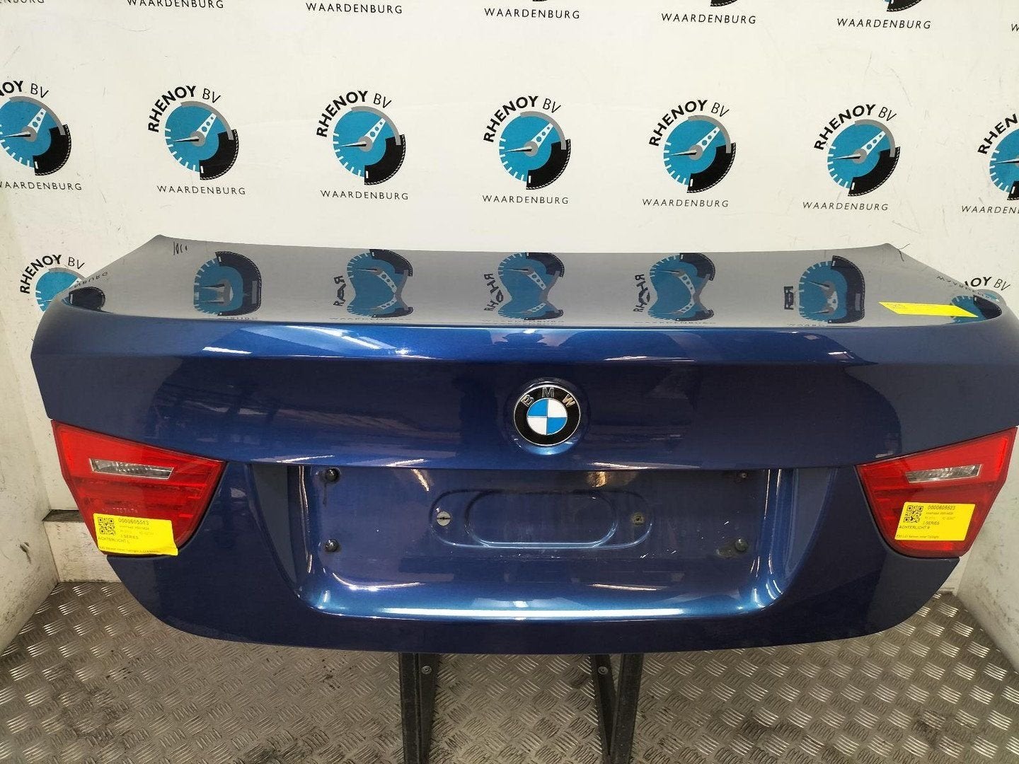 BMW 3 SERIES E90LCI 330d High Executive  ACHTERKLEP 2010, Auto-onderdelen, Ophalen of Verzenden, Gebruikt, ARN erkend