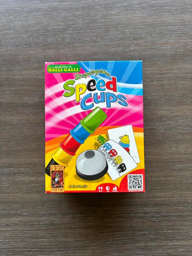 Stapelgekke Speed Cups - Basisspel, Ophalen of Verzenden, Zo goed als nieuw