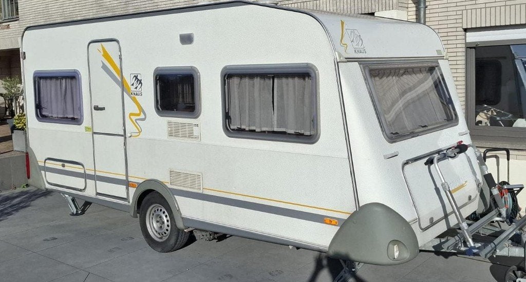Knaus Südwind 450 TU, Caravanes & Camping, Jusqu'à 4, Particulier, Auvent, Knaus