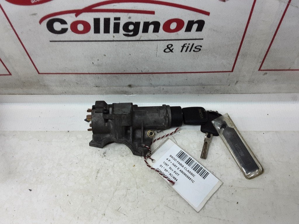 NEIMAN / COMMUTATEUR D ALLUMAGE Fabia (6Y2) (4BO905851C), Mevr. I. Hauben, Utilisé, Skoda, Rue de l'Espoir 34 34
4030  GRIVEGNÉE, BE