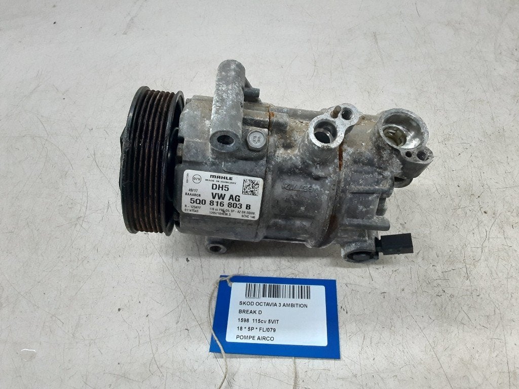 AIRCO POMP Skoda Octavia Combi (5EAC) (5Q0816803B), Gebruikt, Mevr. I. Hauben, Skoda, Rue de l'Espoir 34 34
4030  GRIVEGNÉE, BE